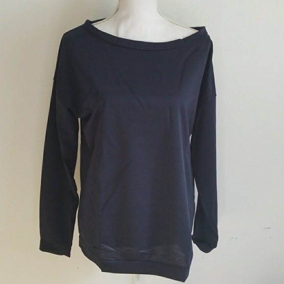 Beautiful Off Shoulder Long Sleeve Shirt - Picture 4 of 6